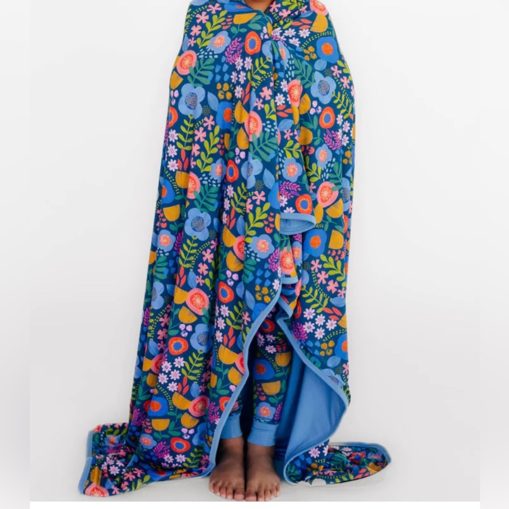 Little Sleepies Folk Floral Large Cloud Blanket - Picture 3 of 8